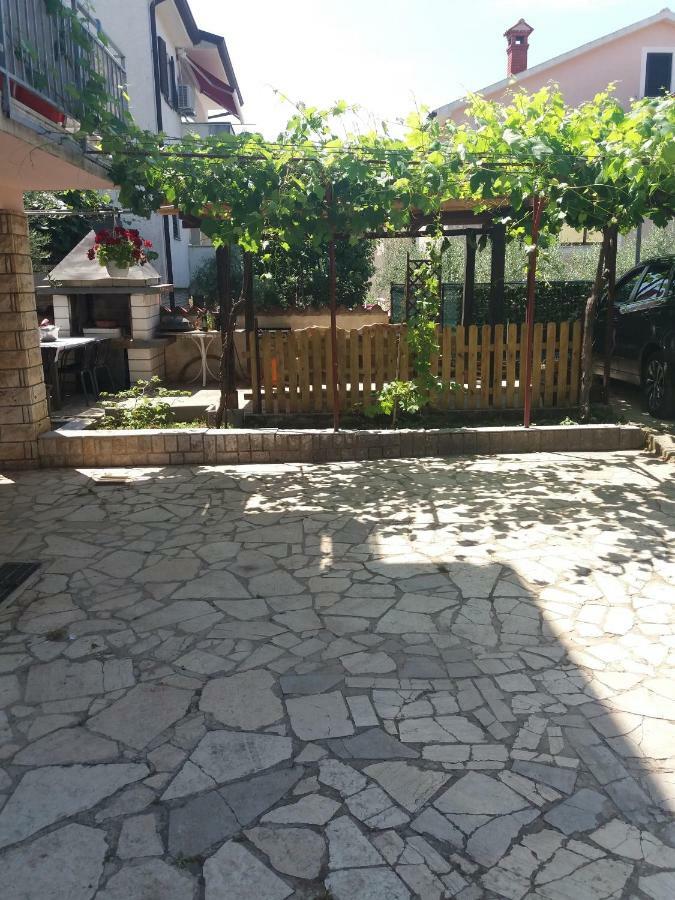 Apartment Erceg Porec Exterior photo