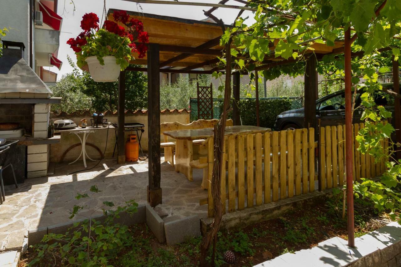 Apartment Erceg Porec Exterior photo